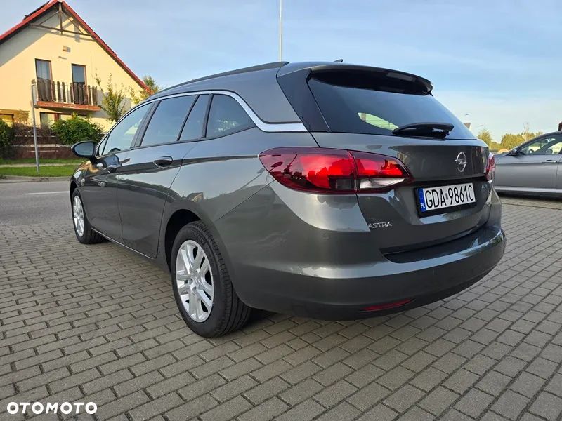 Opel Astra - 14