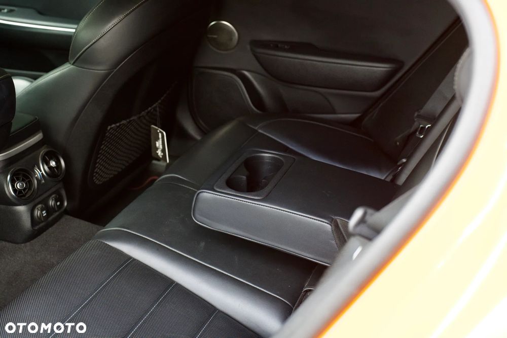 Kia Stinger 3.3 T-GDI AWD OPF GT - 25