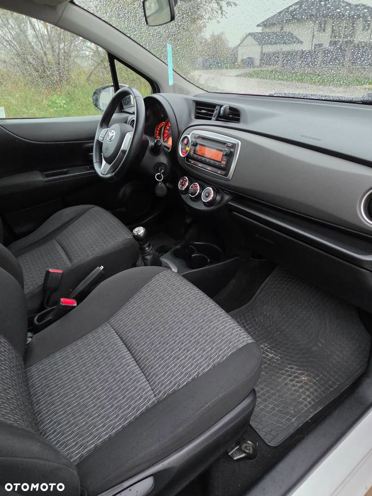 Toyota Yaris 1.0 Sprint - 23