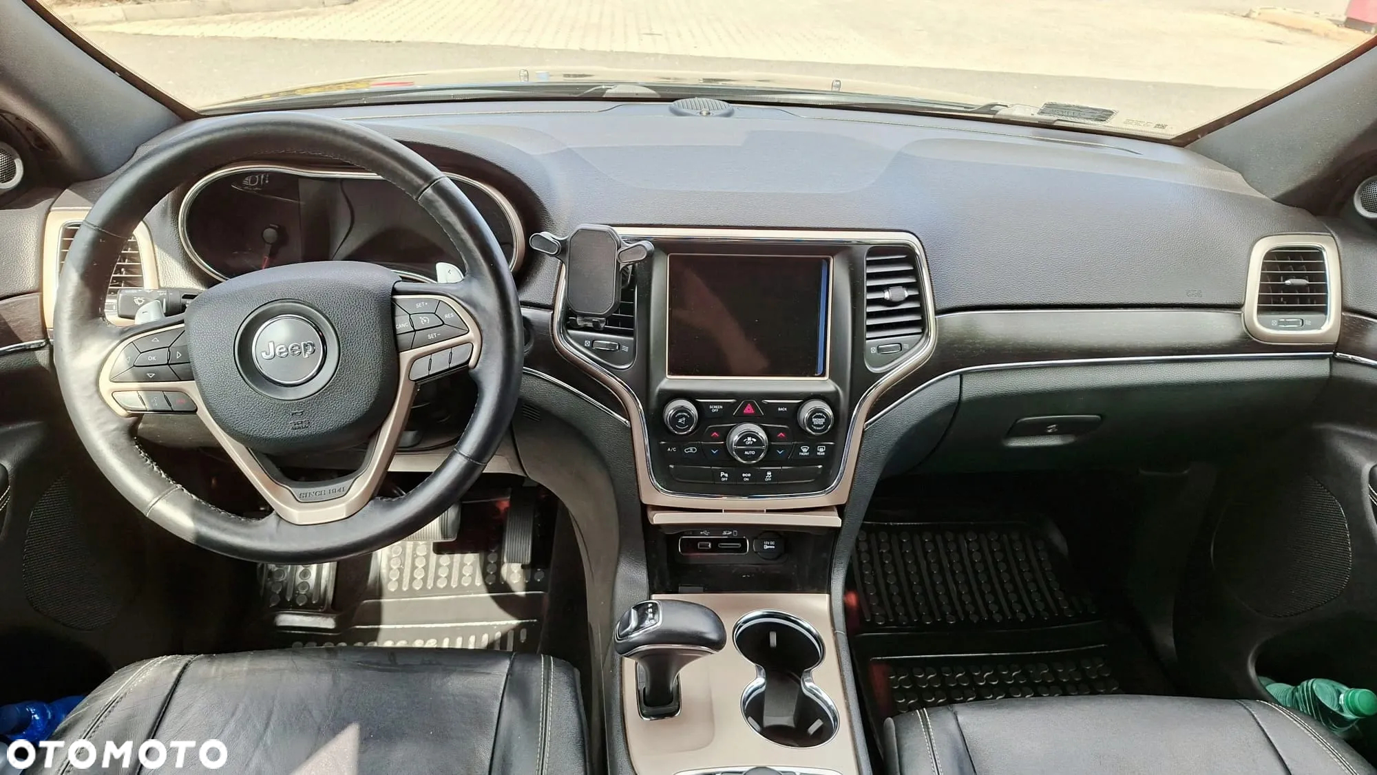 Jeep Grand Cherokee - 5