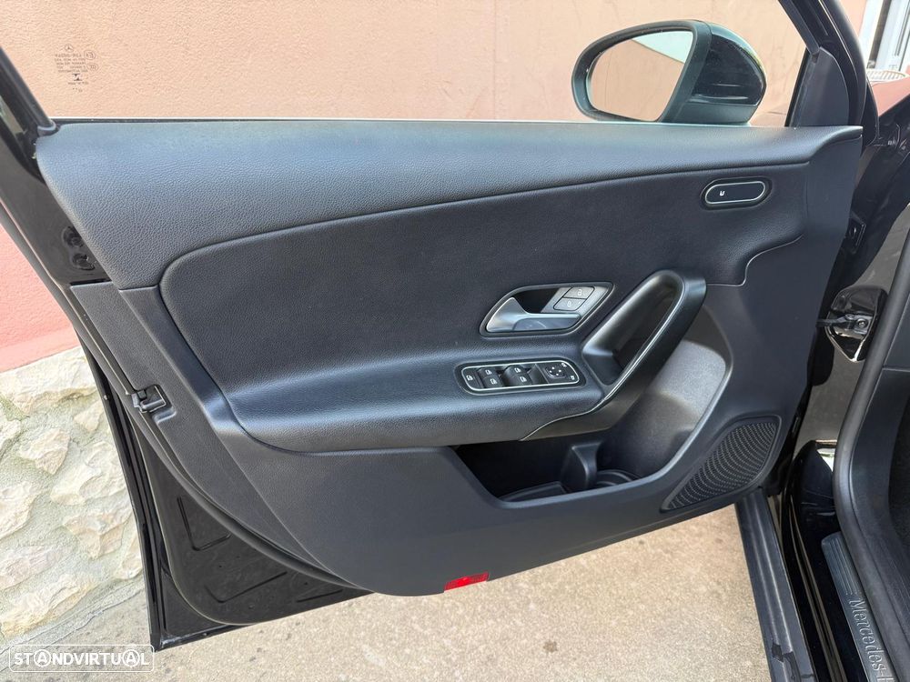 Mercedes-Benz A 180 d Style Plus Aut. - 22