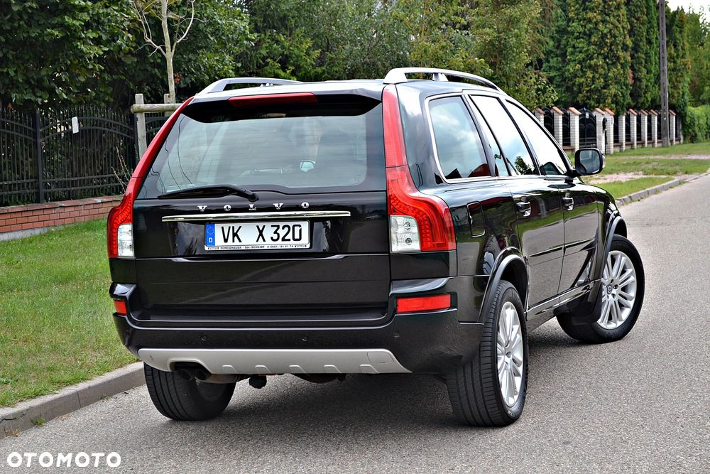 Volvo XC 90 D5 AWD Geartronic Momentum - 13