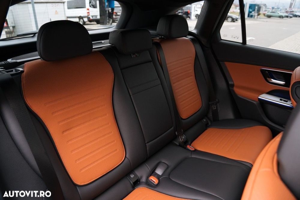 Mercedes-Benz GLC - 21