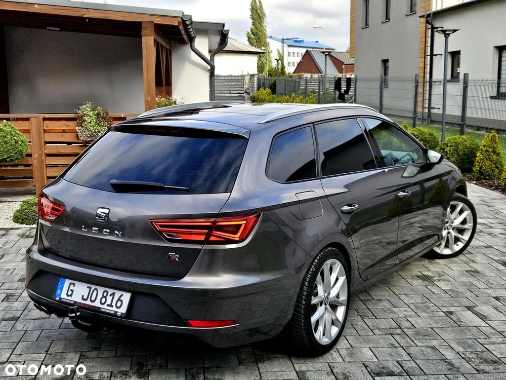 Seat Leon 1.8 TSI Ecomotive DSG FR - 11