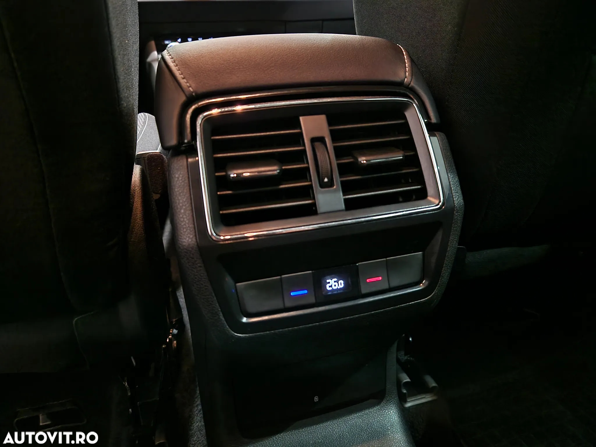 Skoda Karoq 1.5 TSI DSG Ambition - 26