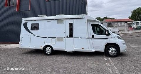 Pilote Essential P740  Cama central - 4