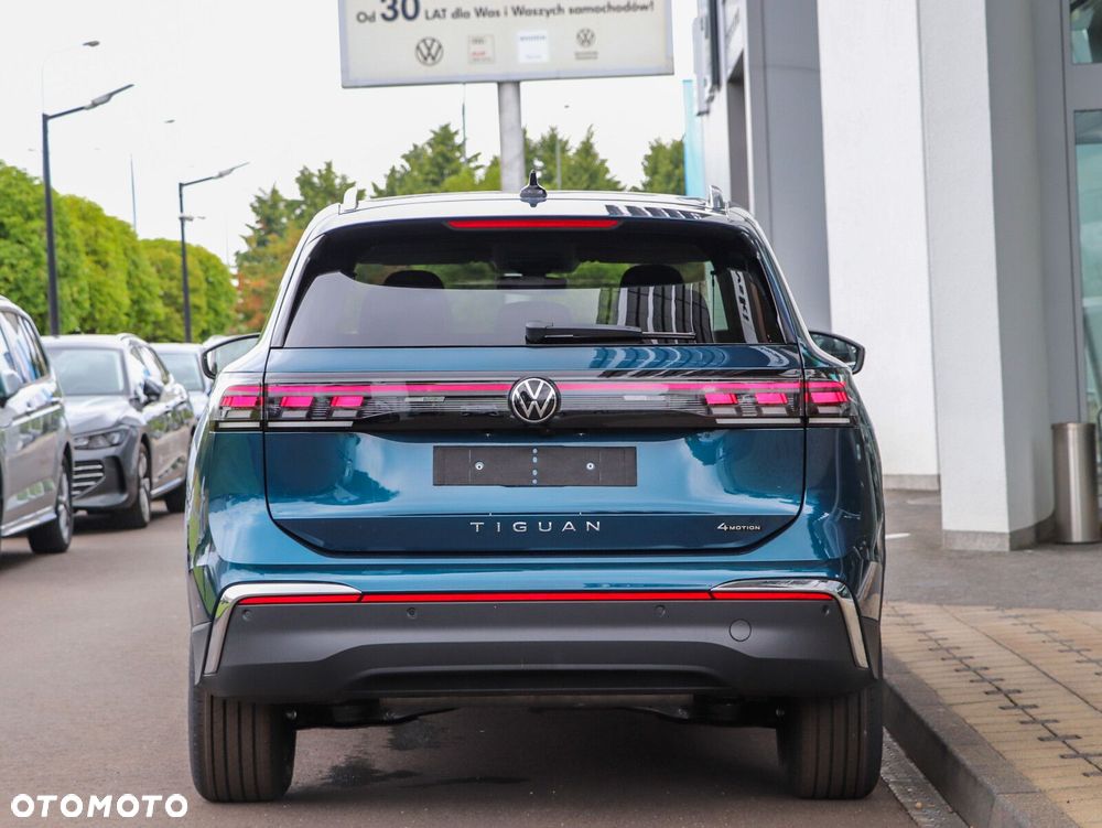 Volkswagen Tiguan - 5