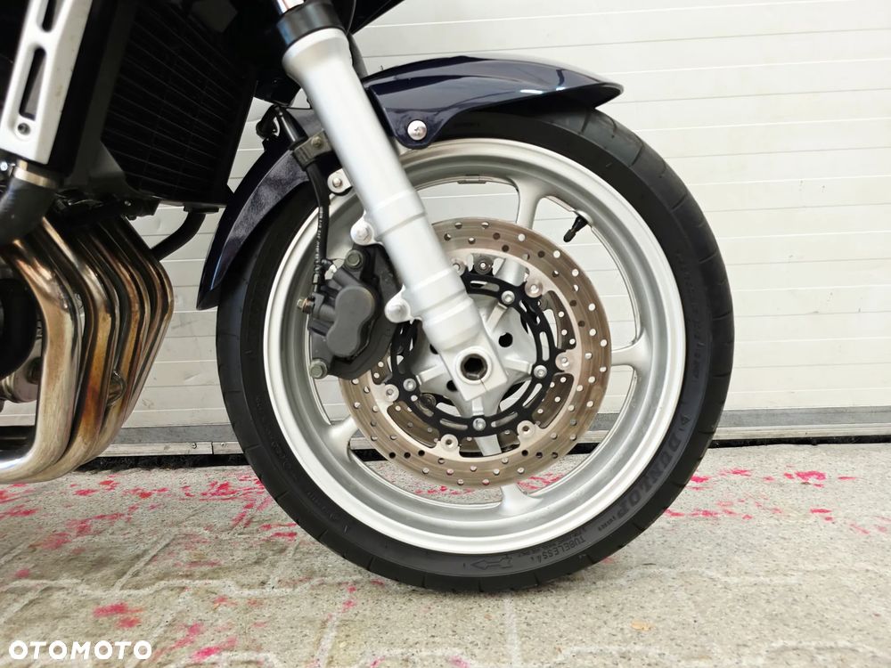 Yamaha FZ - 14