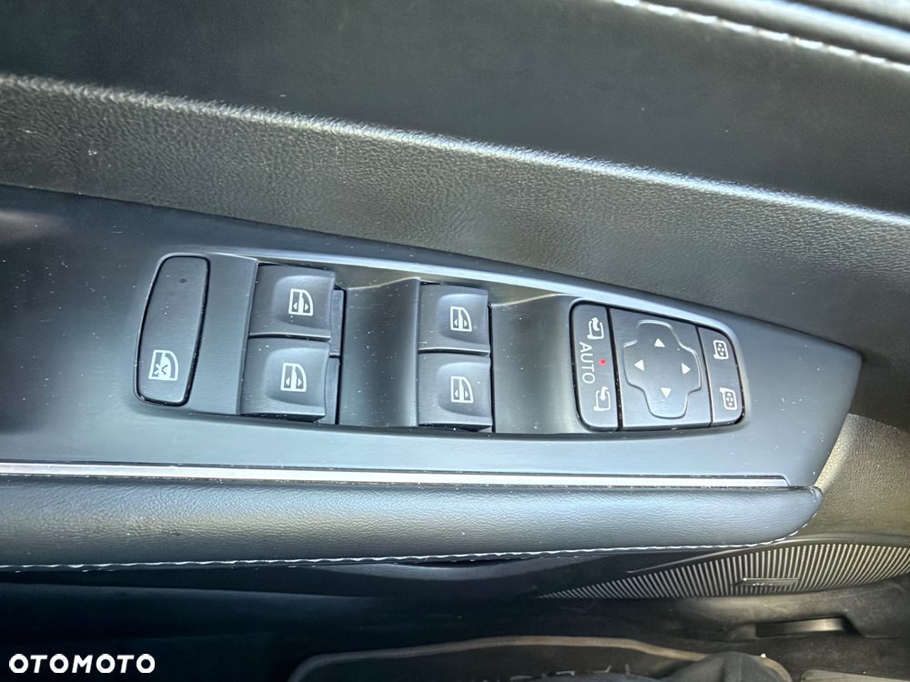 Renault Talisman ENERGY dCi 160 EDC INITIALE PARIS - 24