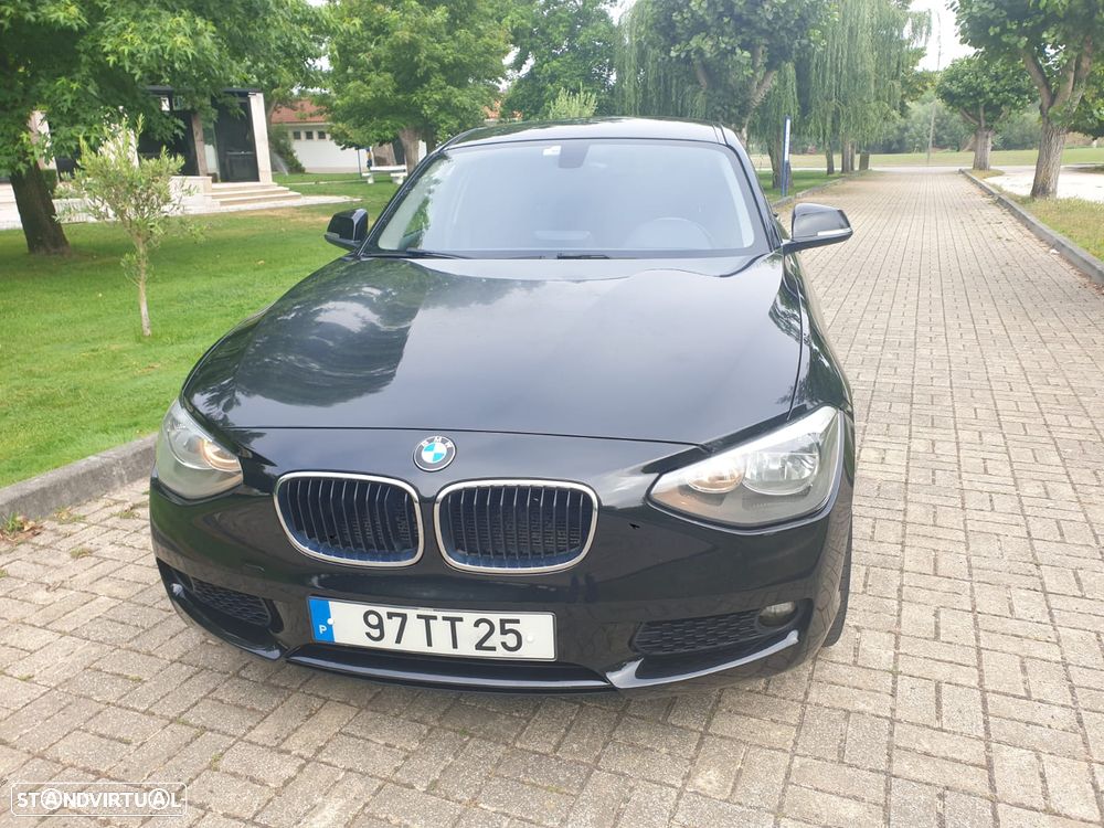 BMW 116 d Sport Line - 3