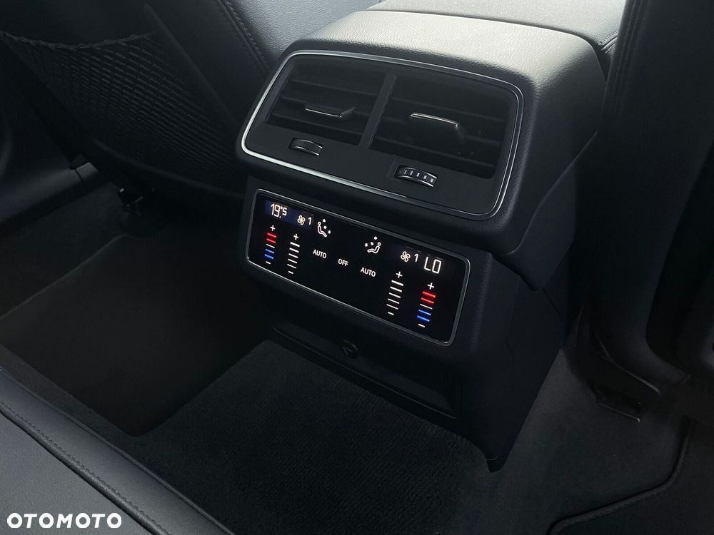 Audi A6 Avant TDI mHEV Quattro S tronic - 18