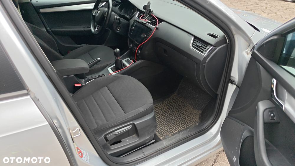 Skoda Octavia 2.0 TDI Edition - 12