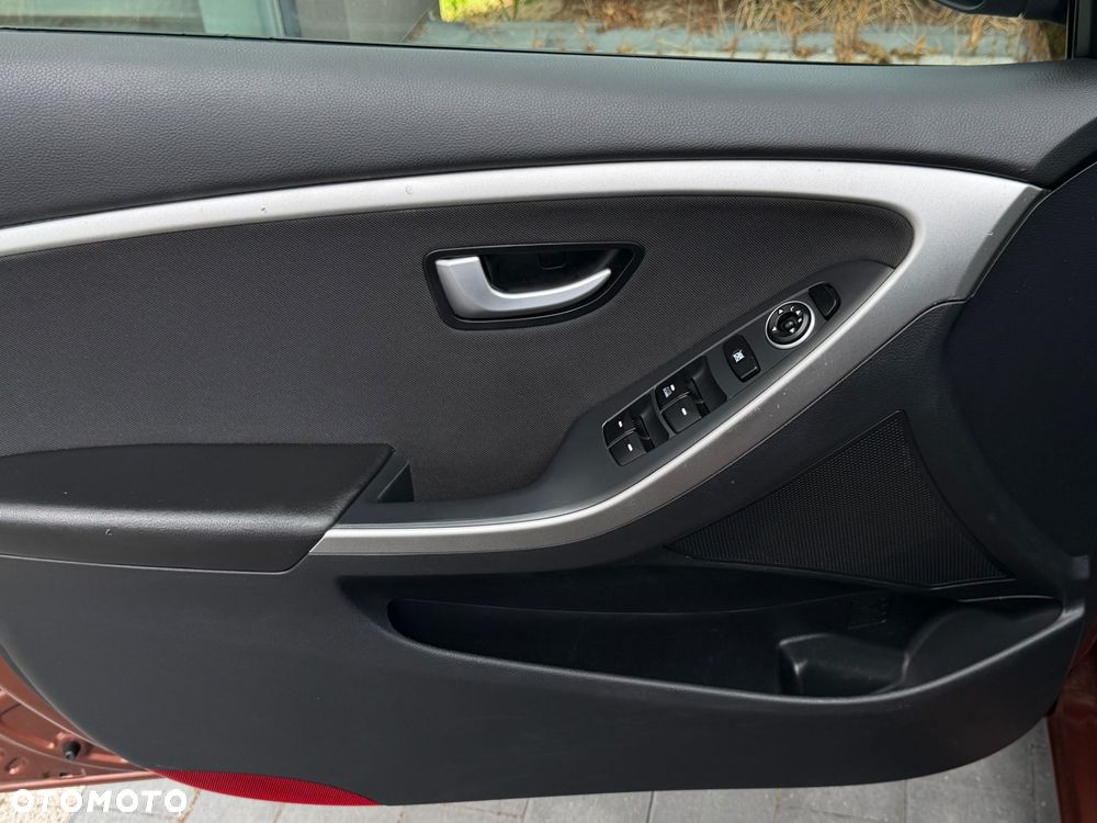 Hyundai i30 1.4 Trend - 29
