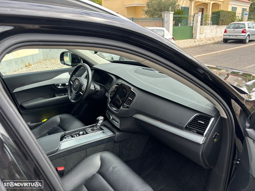 Volvo XC 90 2.0 D4 Momentum - 4