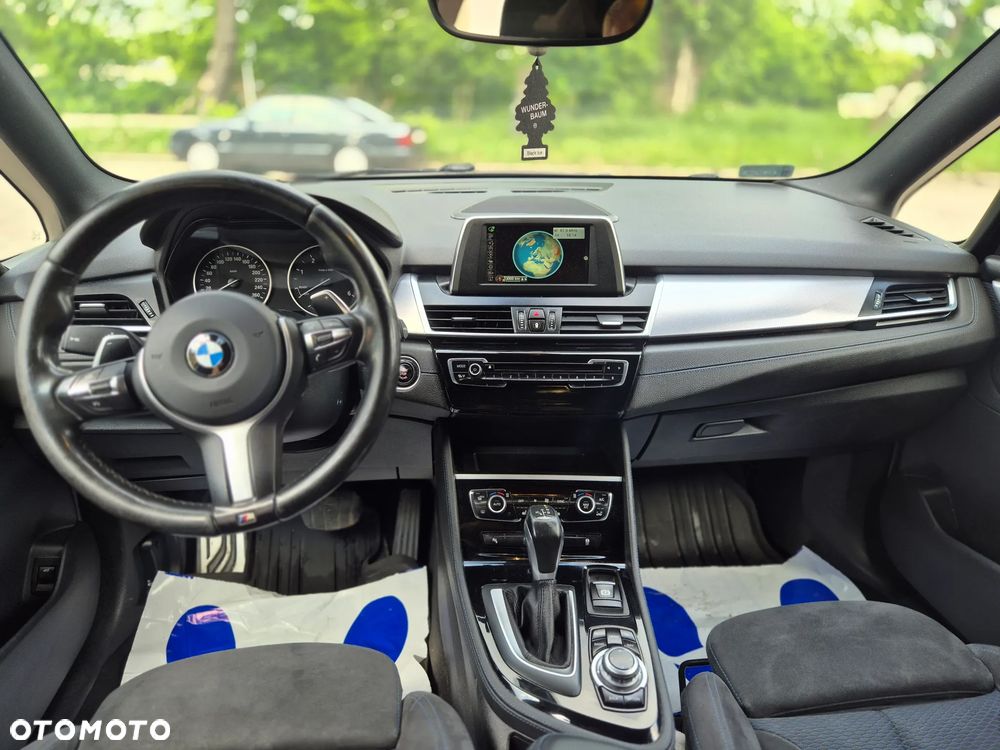 BMW Seria 2 218d xDrive M Sport - 17