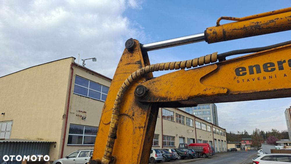JCB 8052 - 26