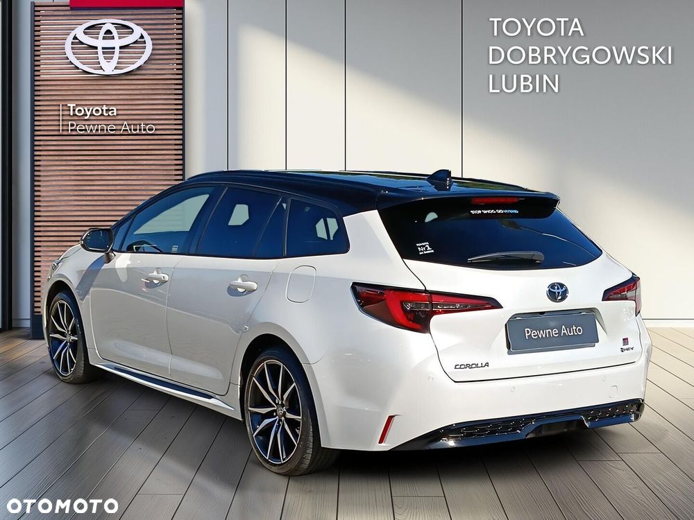 Toyota Corolla - 3