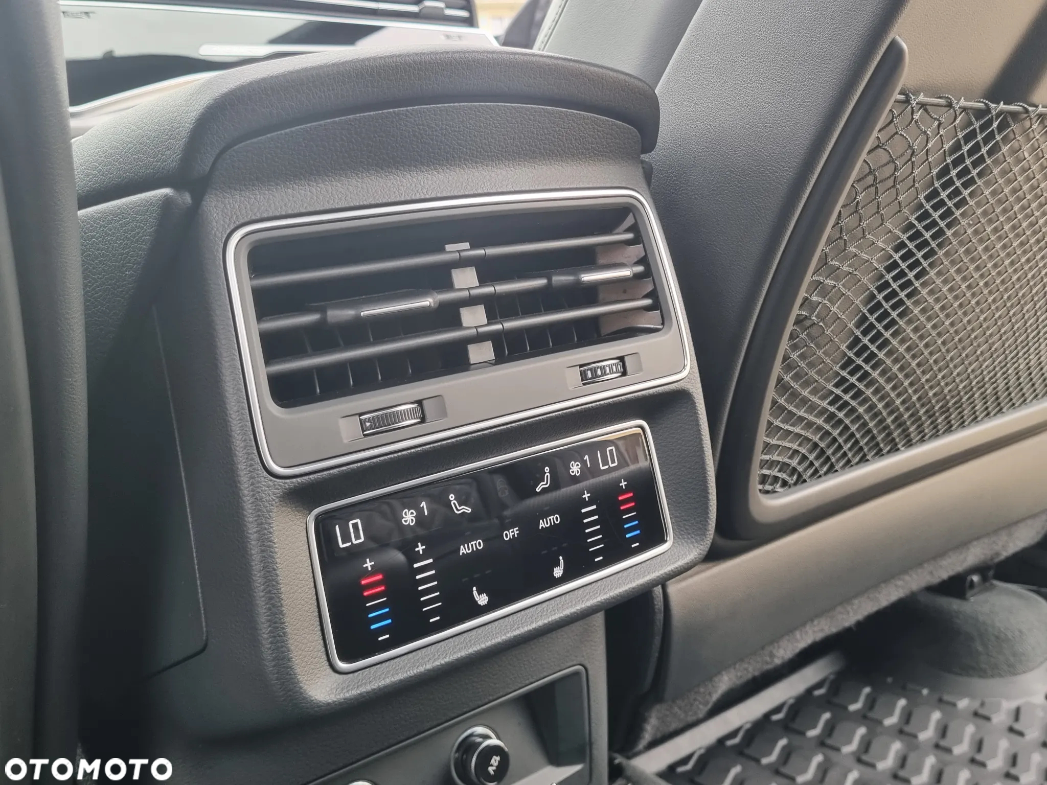 Audi Q8 50 TDI quattro tiptronic competition plus - 23