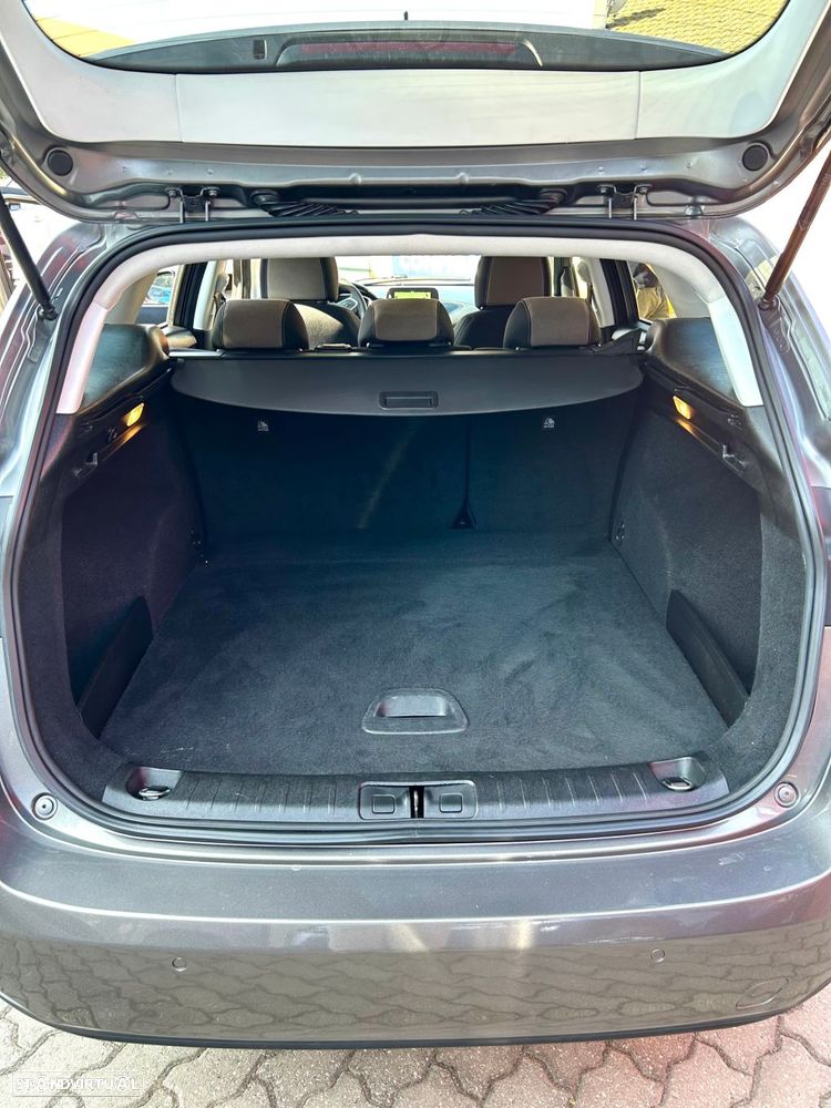Fiat Tipo Station Wagon 1.3 M-Jet Lounge - 24