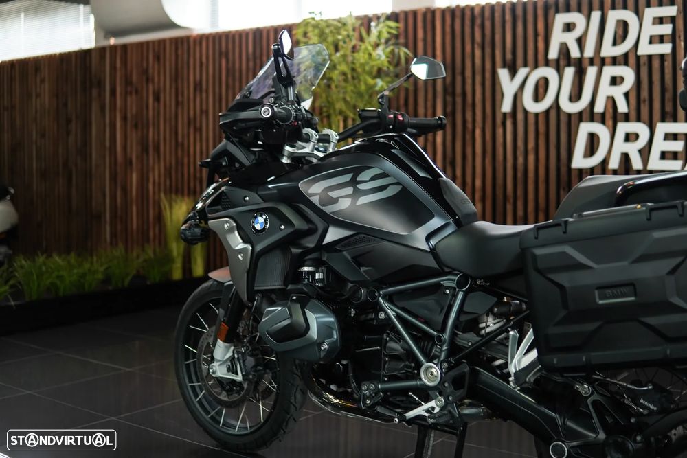 BMW R 1250 GS TRIPLE BLACK Rebaixada - 38