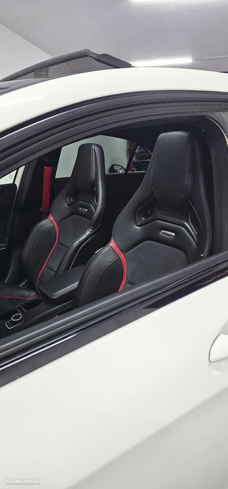 Mercedes-Benz A 45 AMG 4Matic Speedshift 7G-DCT Yellow Night Edition - 3