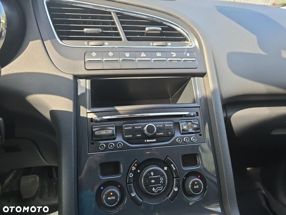 Peugeot 5008 1.6 HDi Active - 15