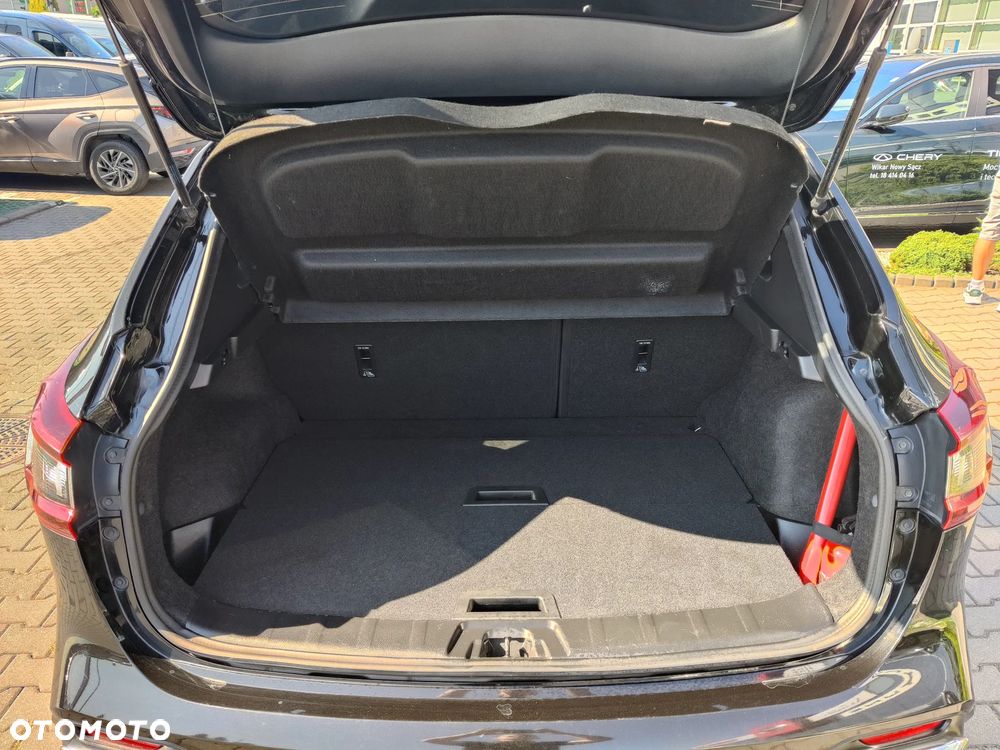 Nissan Qashqai 1.7 dCi 4x4 N-Connecta Xtronic - 19