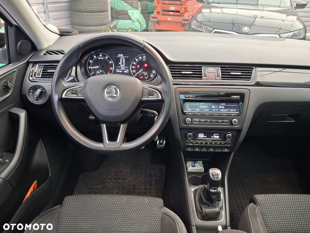 Skoda RAPID Spb 1.2 TSI Style Plus - 16