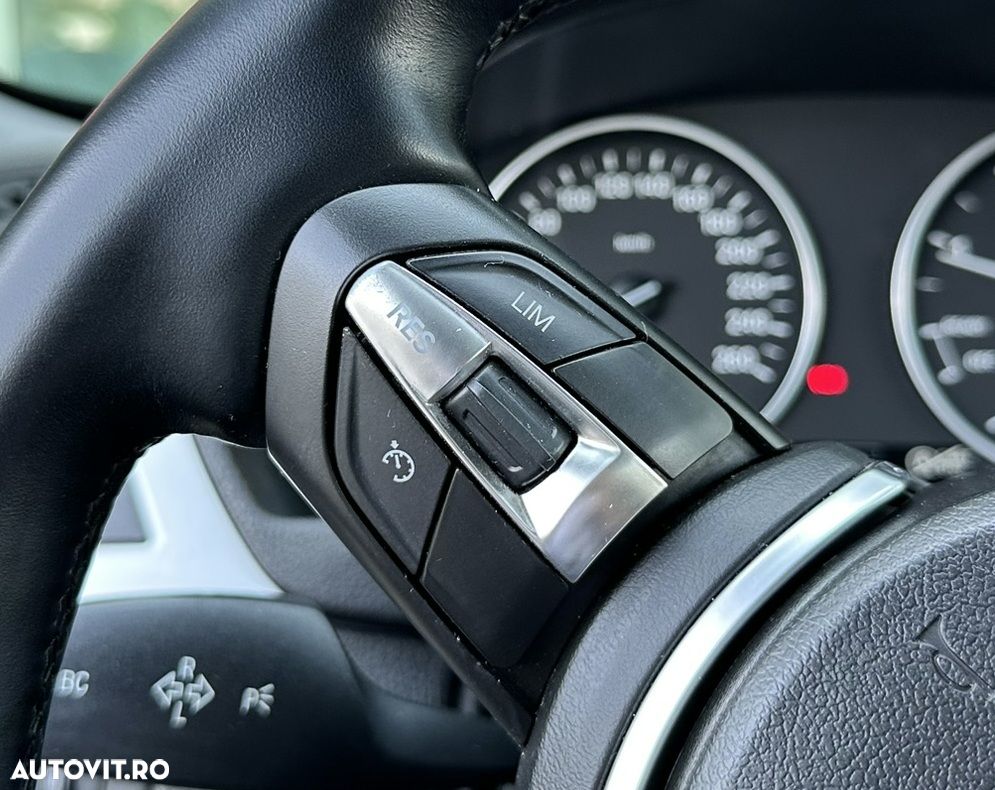 BMW Seria 3 - 26