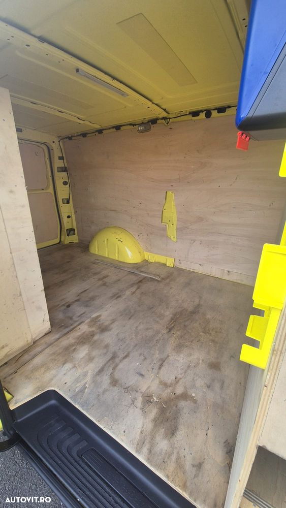 Mercedes-Benz Vito - 13