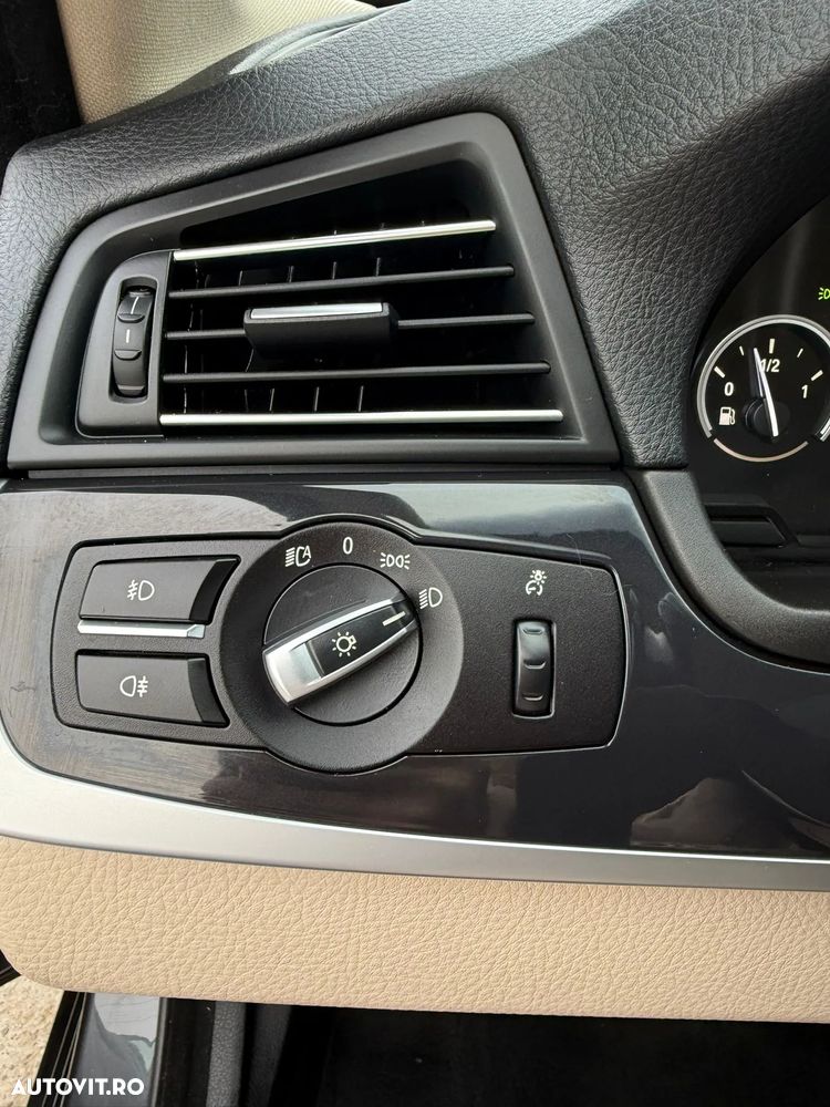 BMW Seria 5 520i Aut. - 17