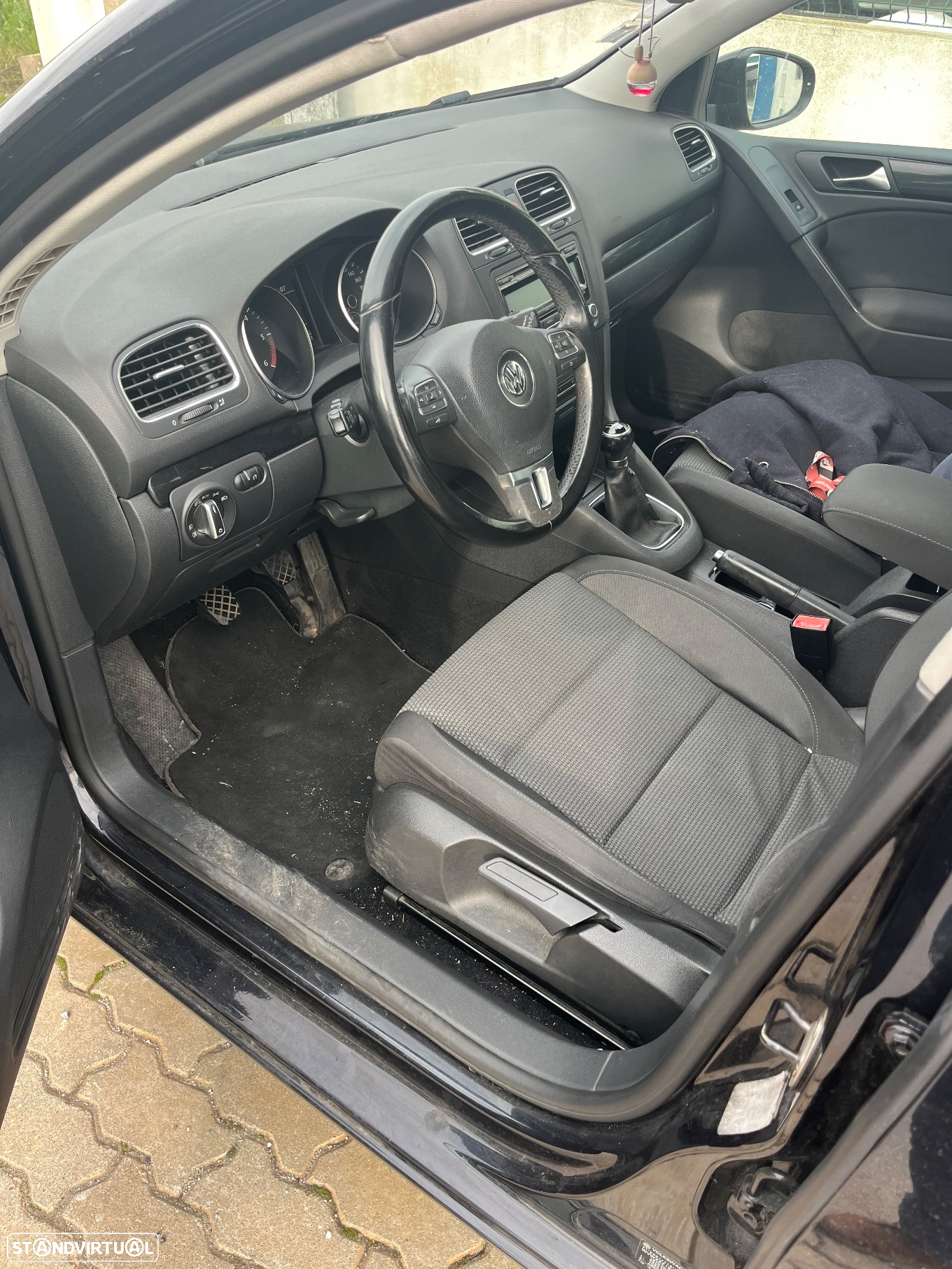 VW Golf 1.6 TDi Highline - 10