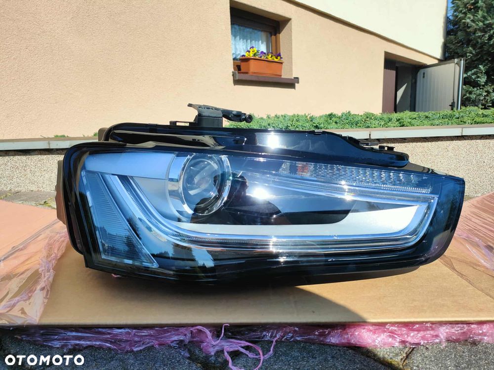 Audi A4 B8 NOWY prawy reflektor lampa przód ORYGINAŁ 8K0941PFF4 EU - 1