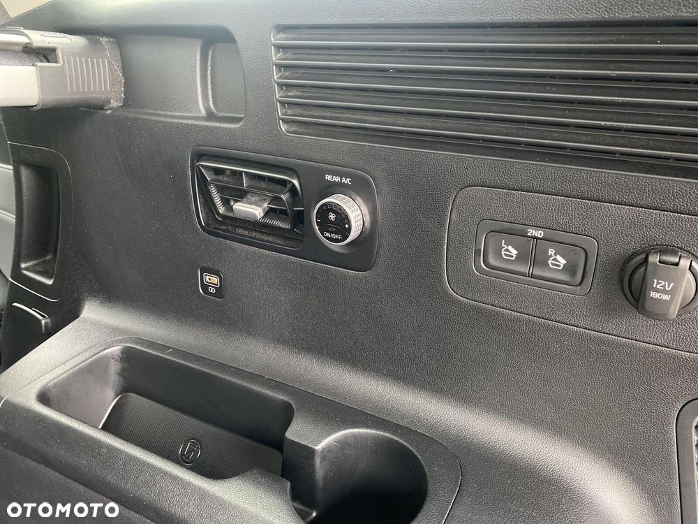 Kia Sorento - 17