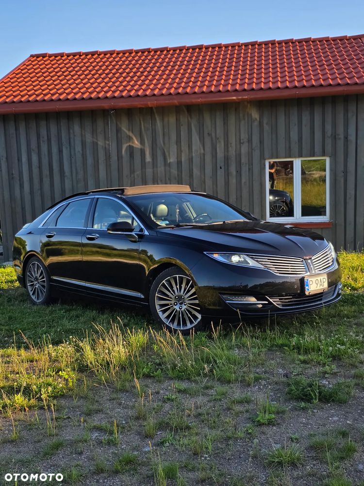 Lincoln MKZ - 1
