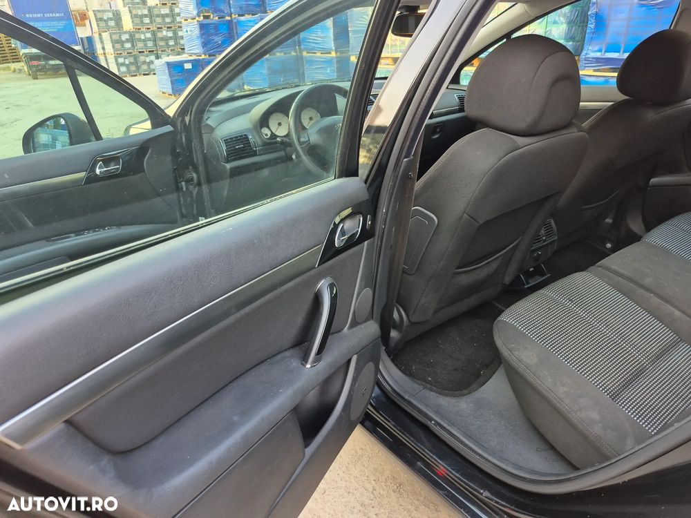 Peugeot 407 HDi 165 Automatik JBL - 25