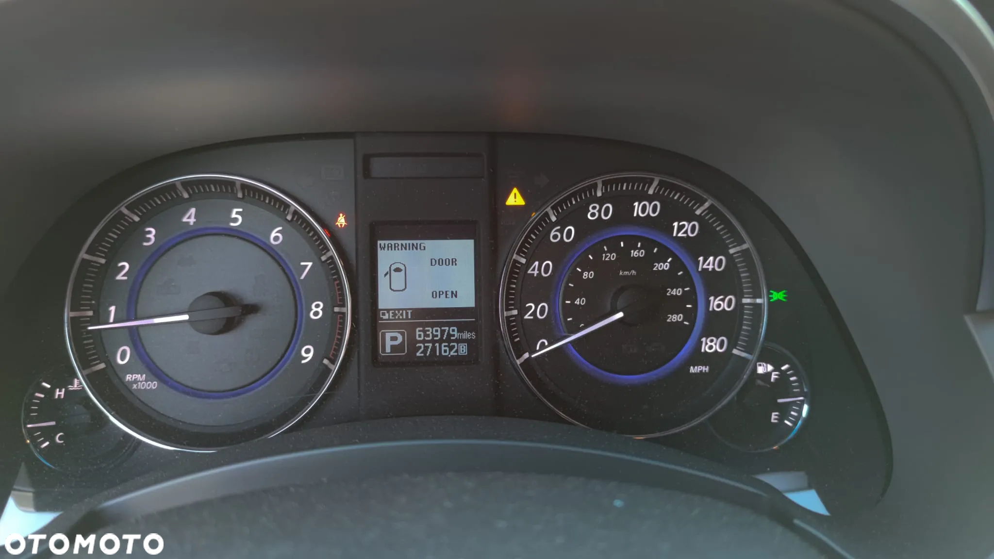 Infiniti QX70 3.7 GT - 15