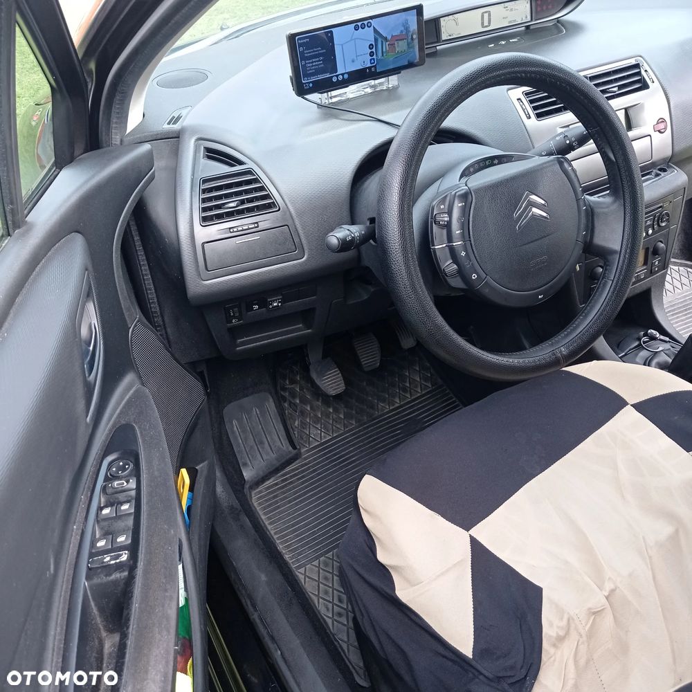 Citroën C4 - 4