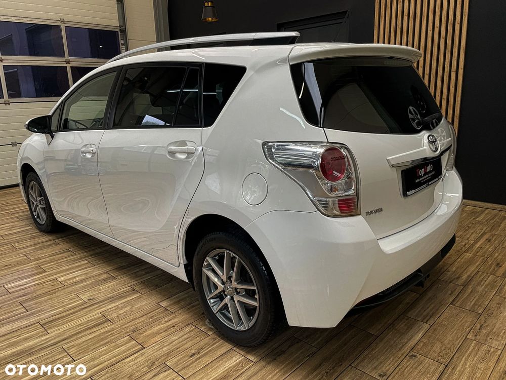 Toyota Verso 1.8 Premium 7os EU6 - 12