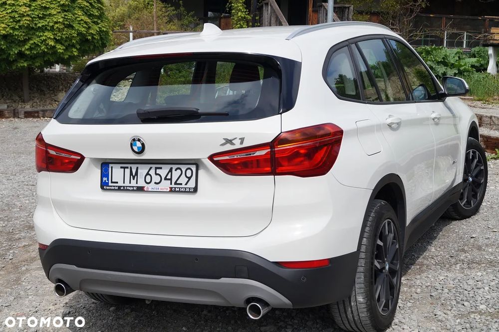 BMW X1 xDrive20d Sport Line - 6