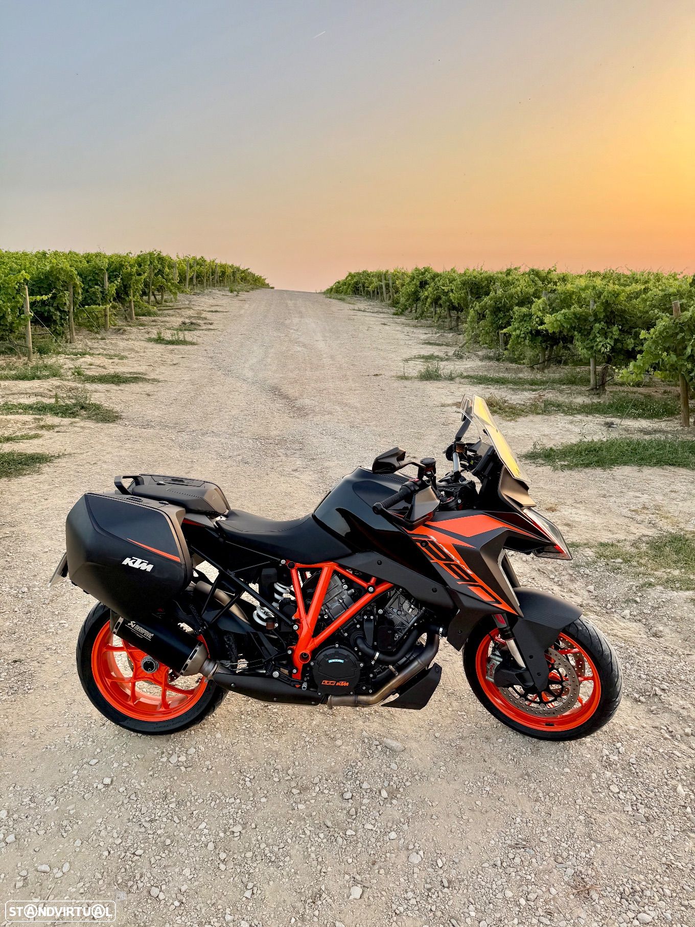 KTM Superduke 1290 GT - 1