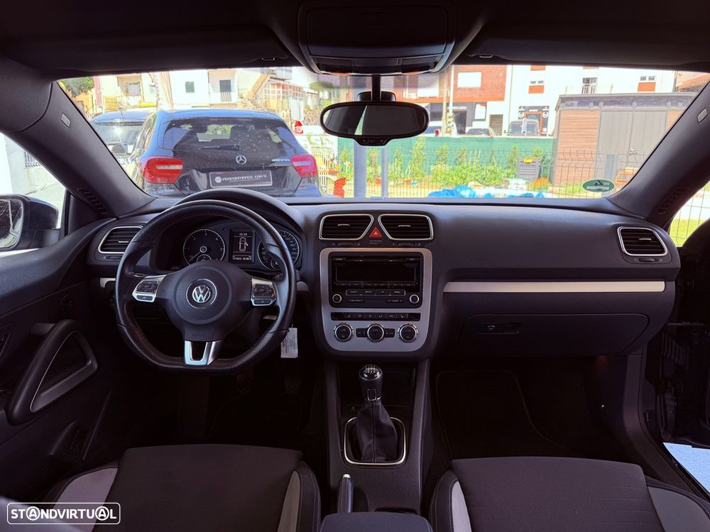 VW Scirocco 2.0 TDI Blue Motion Technologie Life - 24