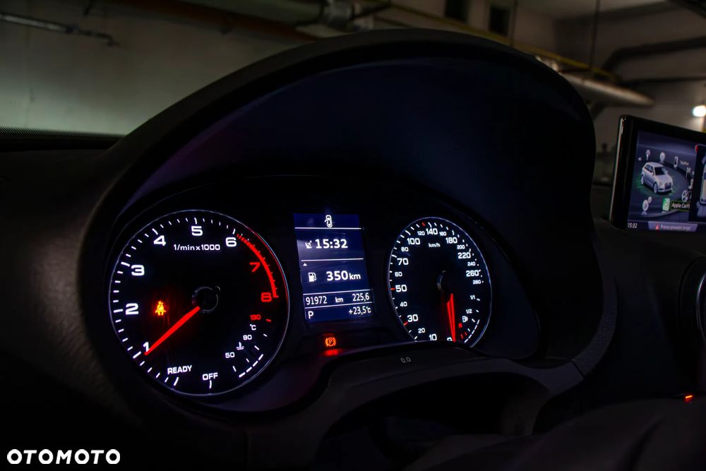 Audi A3 Sportback 35 TFSI S tronic - 24