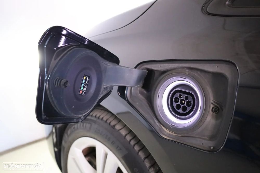 BMW 225xe Active Tourer Advantage - 17