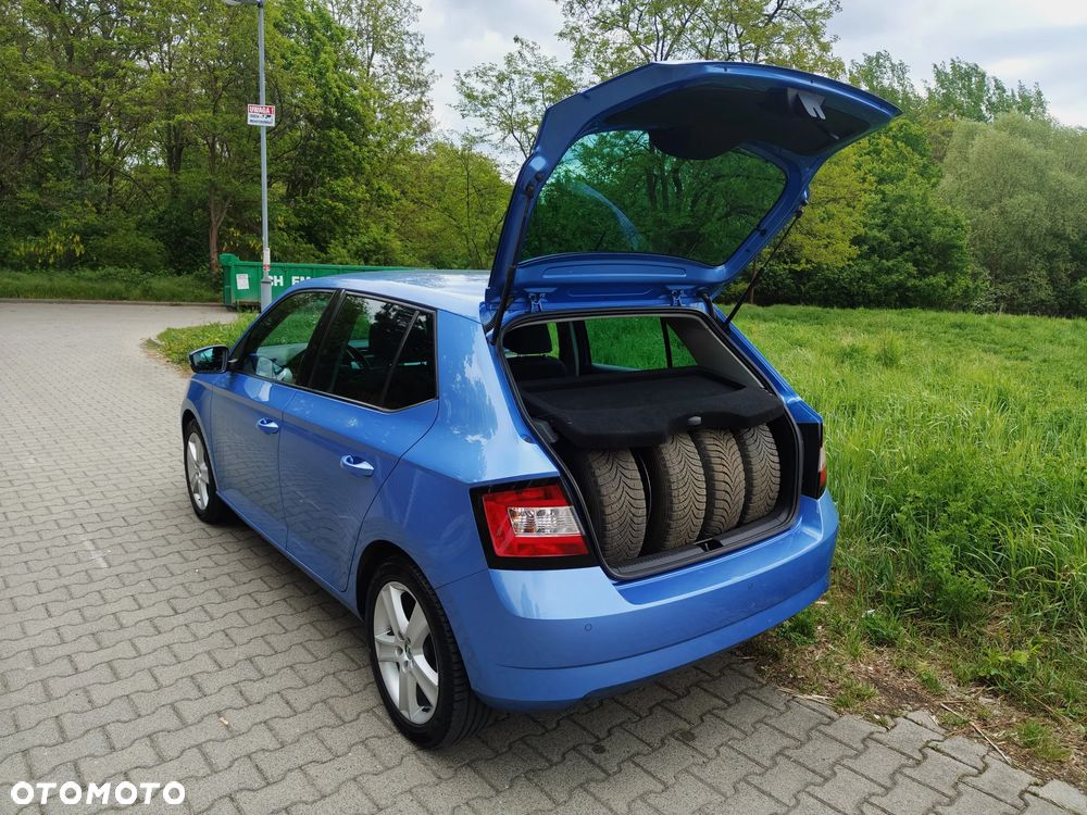 Skoda Fabia 1.2 TSI Cool Edition Red & Grey - 30