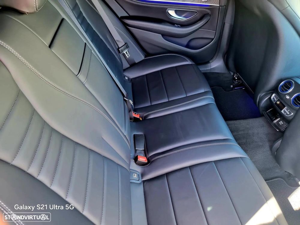 Mercedes-Benz E 220 d AMG Line - 22