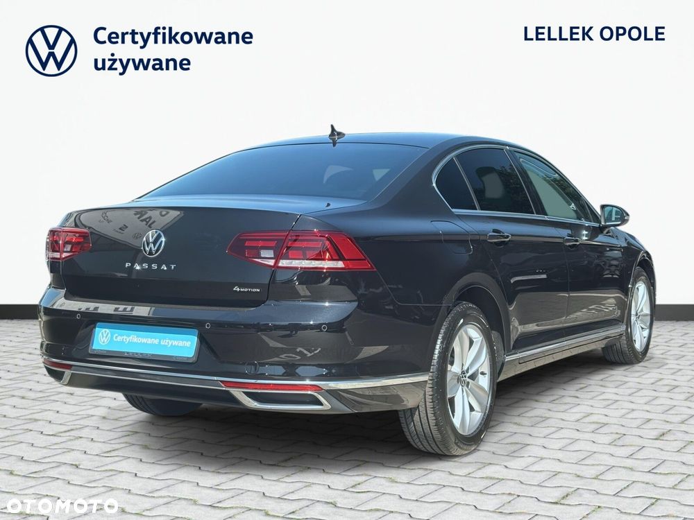 Volkswagen Passat - 7