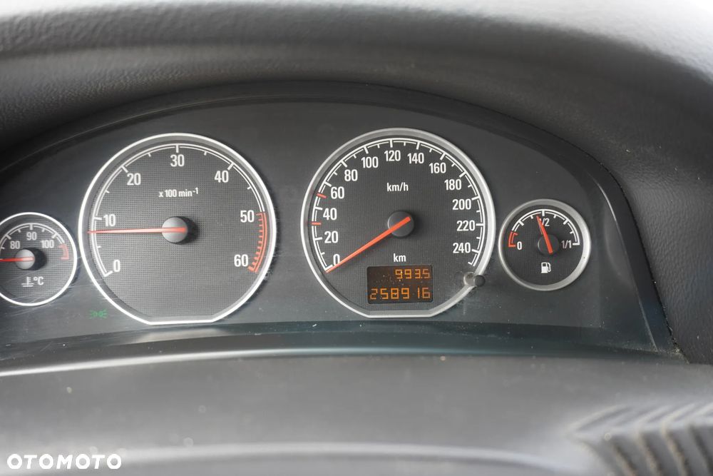 Opel Vectra 1.9 CDTI - 14