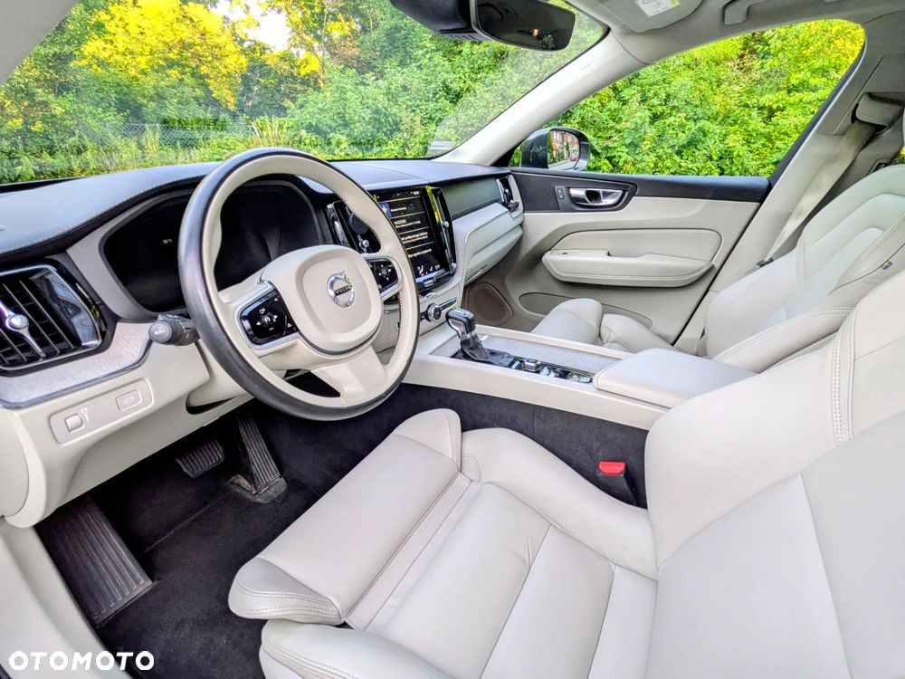 Volvo XC 60 T5 AWD Inscription - 15