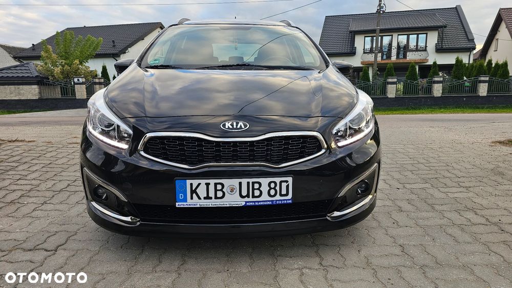 Kia Ceed SW 1.6 CRDi Platinum Edition - 27
